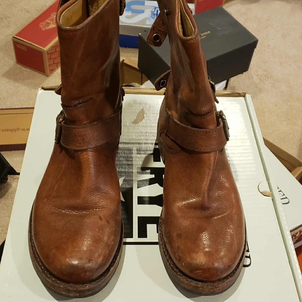 VERONICA Frye Boot Cognac sz 8